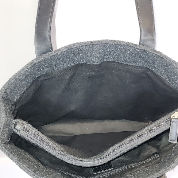 DKNYC Black Structured Tote Bag with Wool Inserts - Picture 12 of 13